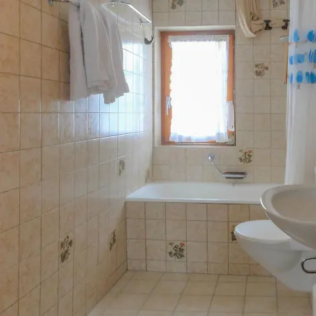 Pia-2 By Interhome Apartamento Zermatt